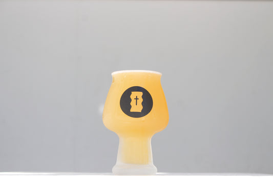 Totopia Brewery KNEECAPphobia / ニーキャップフォビア