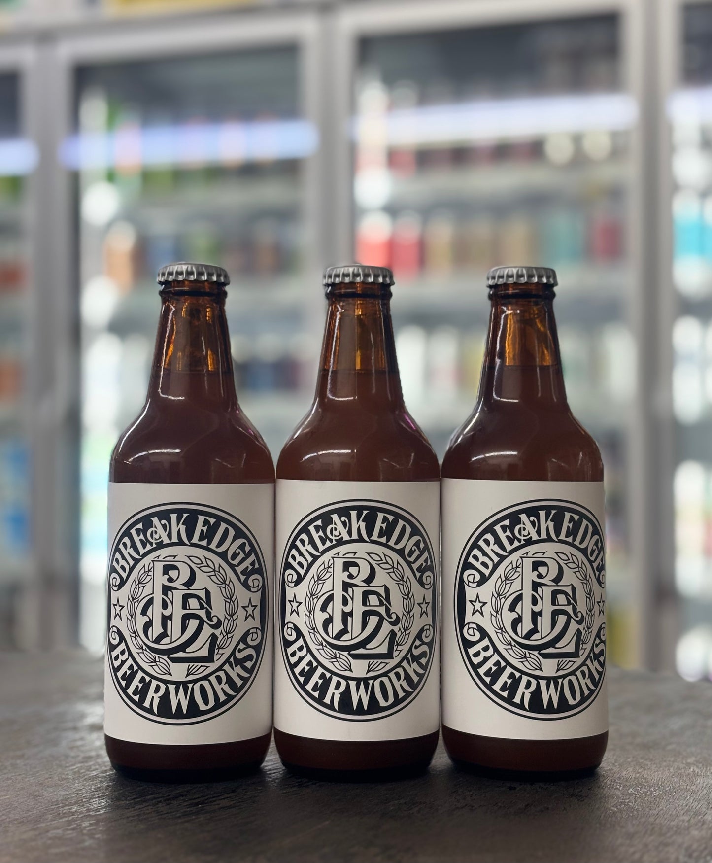 BREAK EDGE BEER WORKS Chain – クラフトビール専門の酒屋 成島商店